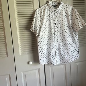 Designer Karl Lagerfeld Short Sleeve Snap Up Front Shirt.